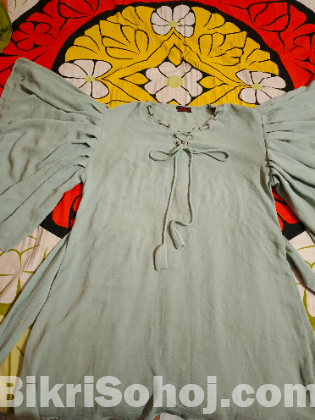 Woman tops